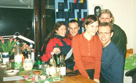 julia23.jpg (32747 bytes)