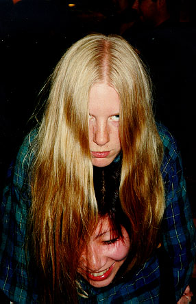 lena-miwa.jpg (40865 bytes)